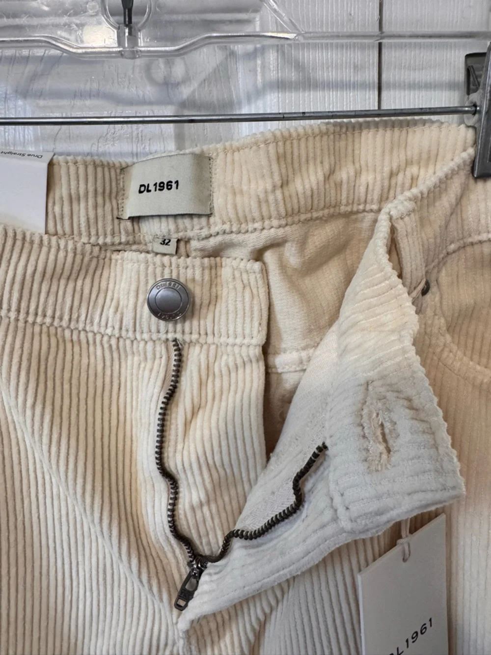 DL1961 Woman’s Cream Corduroy Pants Drue Straight Sz 32 - about US12/14 NWTS - Picture 4 of 10